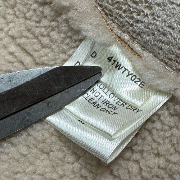 Dylan by True Grit Faux Shearling Vest with Shawl Neck, Size M NWT - Picture 8 of 14